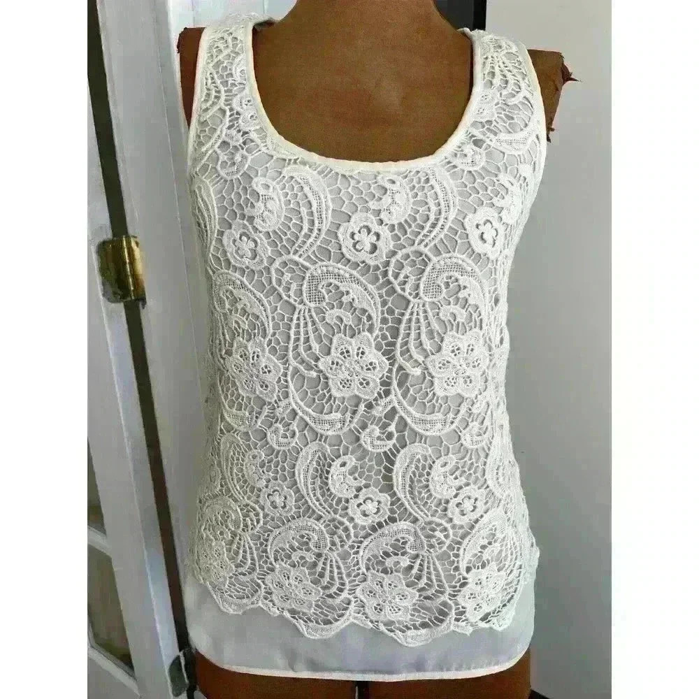 Club Monaco Women's XS Cream Crochet Lace Tank Scoop Neck